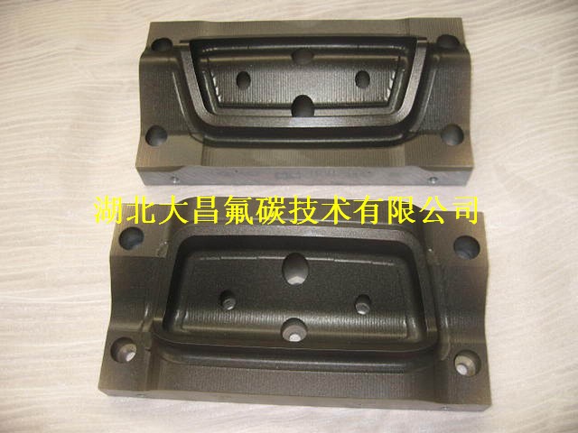 汽車車燈模具不粘噴涂